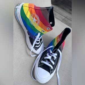 LGBTQ Converse Chuck Taylor All Star Hi 167759C Pride Men’s 5 Women’s 7 Unisex